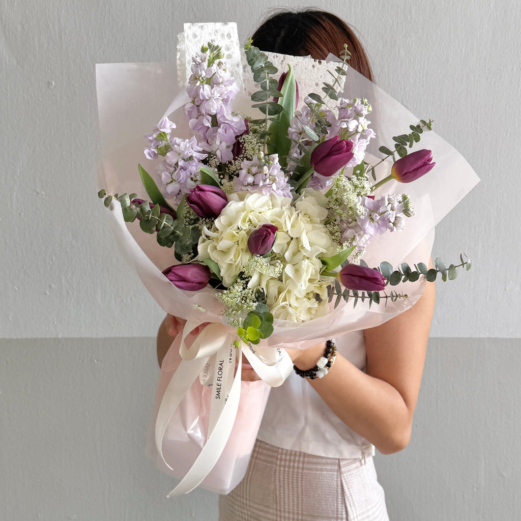 Wisteria Grape (9 Purple Tulips)