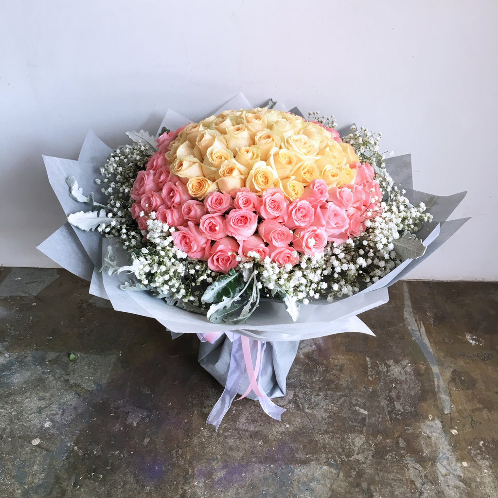 99 Roses - Blooming Love (Champagne and Pink Roses)