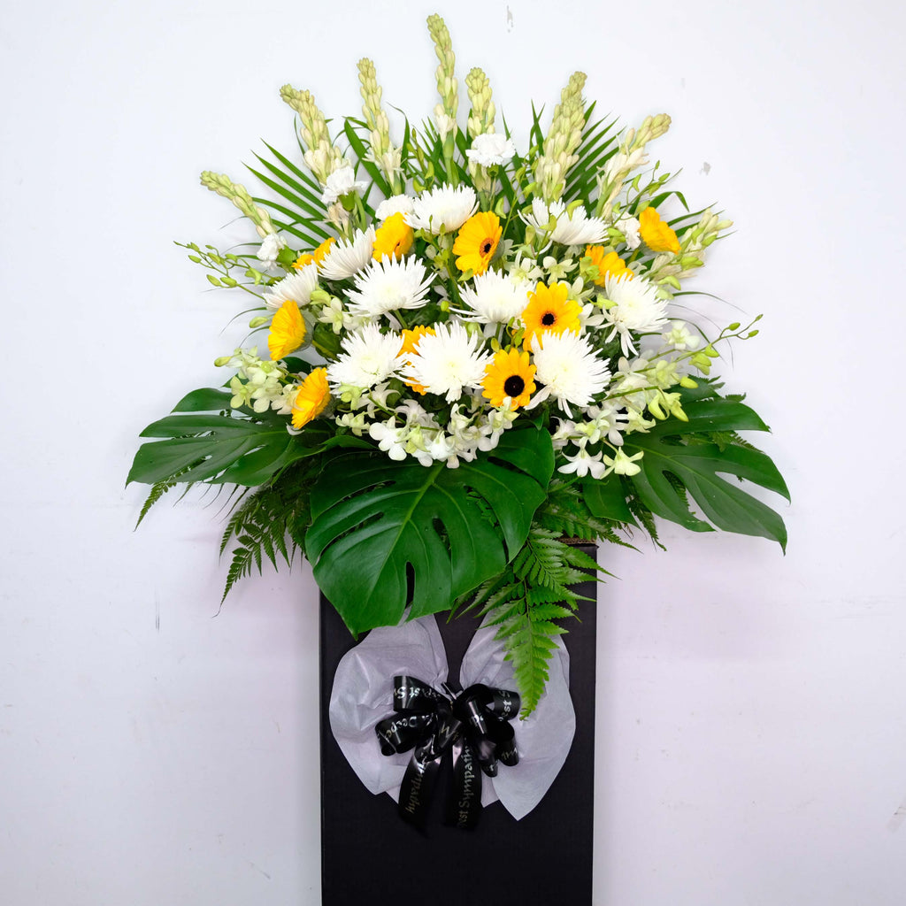 Condolence Wreath - My Sincere Condolement