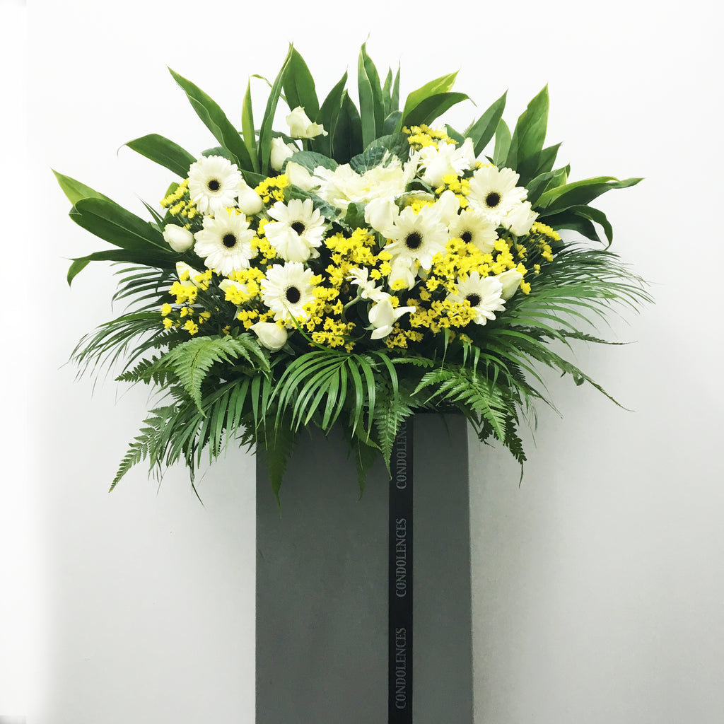 Condolence Stand - Saffron Solace