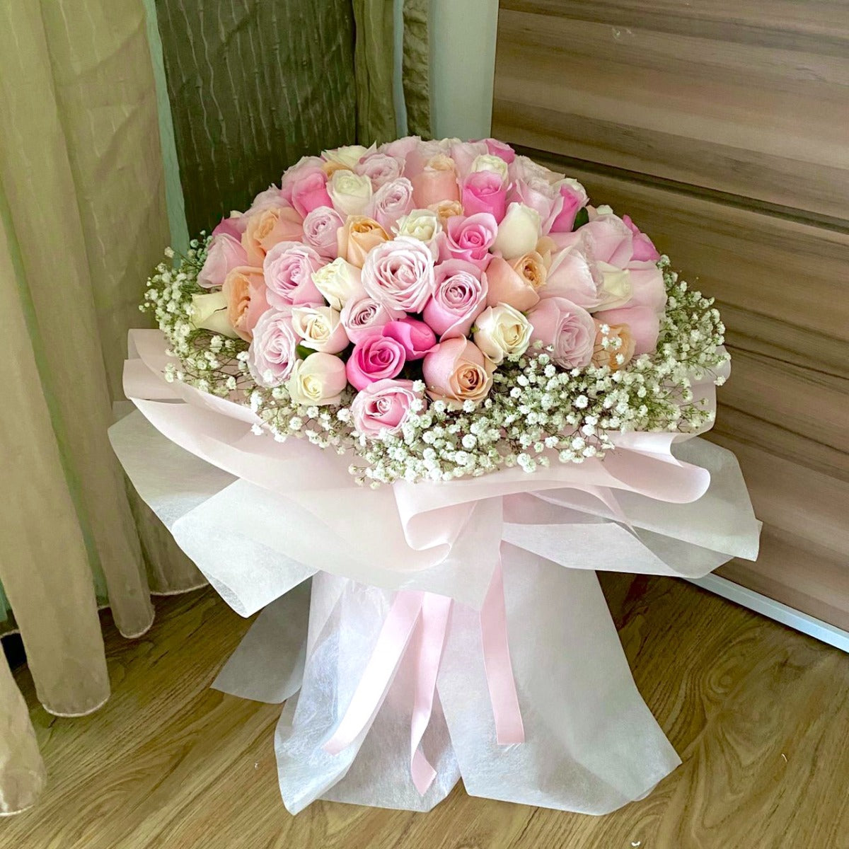 99 Roses - Love Ballad (Dark Pink, Light Pink, Champagne and White Ros
