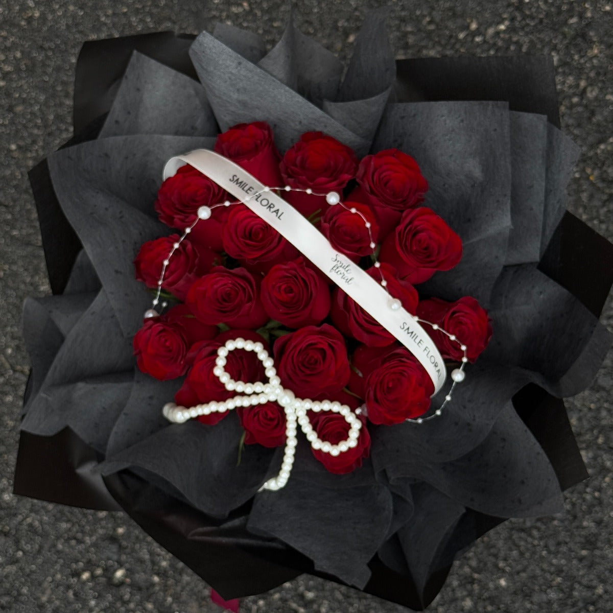 Darling Ann (18 Red Roses)