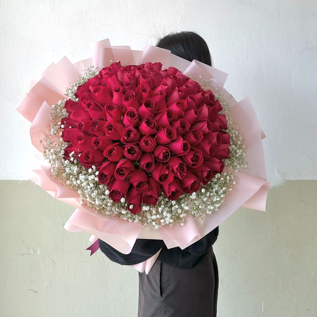 99 Roses - Blooming Love (Red in Princess Gown)