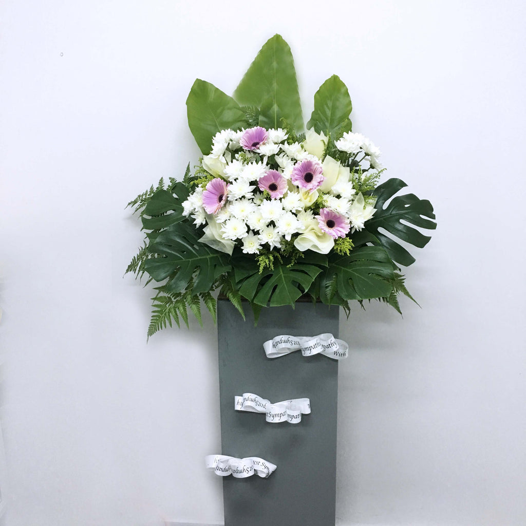 Condolence Stand -  Abiding Tranquility