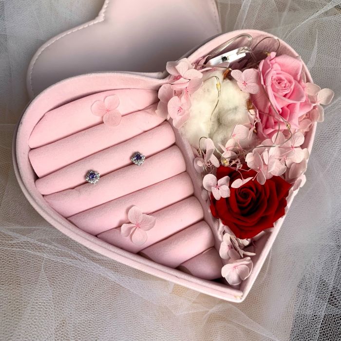 Valentino gift on sale box