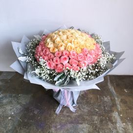 99 Roses - Blooming Love (Champagne and Pink Roses) 