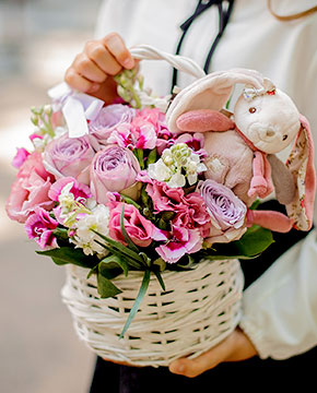 Hand bouquet flowers